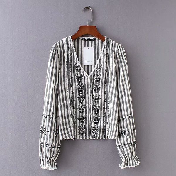 women's blouses & shirts women v neck striped blouse embroidery long sleeve lace patchwork female casual stylish retro blusas, White
women's blouses & shirts women v neck striped blouse embroidery long sleeve lace patchwork female casual stylish retro blusas, White