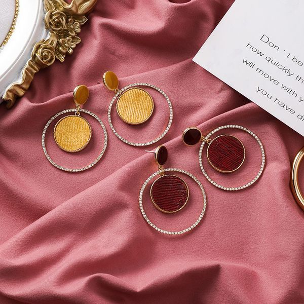 new arrival geometric big circle velvet cloth wafer statement drop earrings for women fashion temperament oorbellen, Silver
new arrival geometric big circle velvet cloth wafer statement drop earrings for women fashion temperament oorbellen, Silver