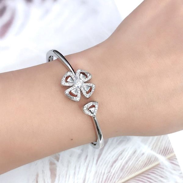 2019 vintage bracelets s925 high polished women 18k gold plated flower bracelets women elegant party bangle ing, Black
2019 vintage bracelets s925 high polished women 18k gold plated flower bracelets women elegant party bangle ing, Black