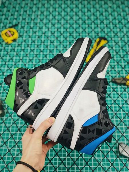 2019 latest 1 1s high og gym red limited edition basketball shoes sport designer shoes athletic sneakers mandarin duck black toes
2019 latest 1 1s high og gym red limited edition basketball shoes sport designer shoes athletic sneakers mandarin duck black toes