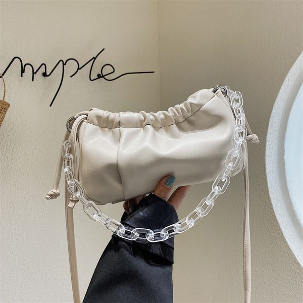 small bag female 2020 new korean version of the wild lady shoulder bag western style messenger clouds package laptop
small bag female 2020 new korean version of the wild lady shoulder bag western style messenger clouds package laptop
