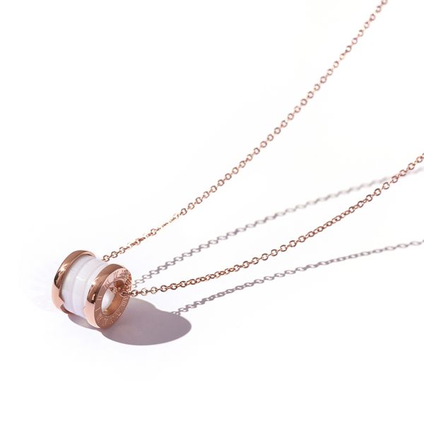 18kgp titanium steel jewelry rose gold color roman number black/white ceramics pendant necklace gift for women girl (gn224, Silver
18kgp titanium steel jewelry rose gold color roman number black/white ceramics pendant necklace gift for women girl (gn224, Silver