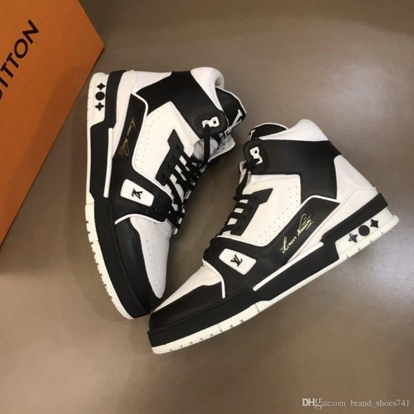 size 38-45 with original box low-flat-bottom trainer high-sneakers, brand-name shoes, r design, fashion, flat-bottom
size 38-45 with original box low-flat-bottom trainer high-sneakers, brand-name shoes, r design, fashion, flat-bottom