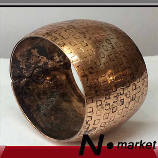 new arrival n.market factory round special copper metal napkin rings for wedding barrel type table napkin holder decoration
new arrival n.market factory round special copper metal napkin rings for wedding barrel type table napkin holder decoration