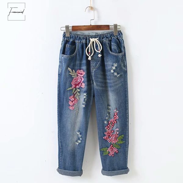 hole 2019 new jeans applique female line sen summer letter embroidered flowers loose nine points trousers women, Blue
hole 2019 new jeans applique female line sen summer letter embroidered flowers loose nine points trousers women, Blue