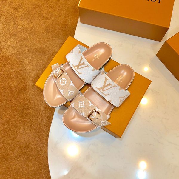 Women andal de igner women andal women genuine leather de igner hoe fa hion hoe luxury andal with box ize 35 45
Women andal de igner women andal women genuine leather de igner hoe fa hion hoe luxury andal with box ize 35 45