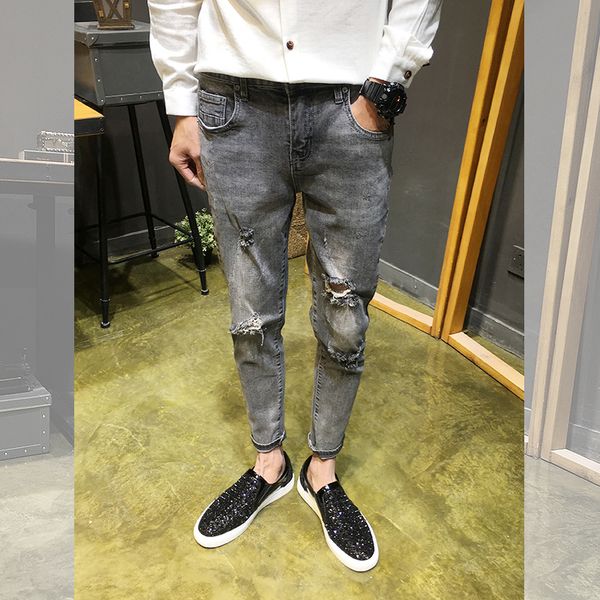 2019 spring and summer new korean version of the tide simple loose tight elastic social wind casual retro hole jeans size 28-36, Blue
2019 spring and summer new korean version of the tide simple loose tight elastic social wind casual retro hole jeans size 28-36, Blue