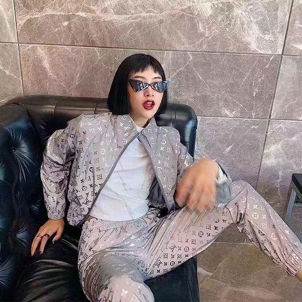 reflective colorful print jacket + elastic beam pants hip hop suit jazz hip hop dance competition stage costumes rave sh190930, Black;brown
reflective colorful print jacket + elastic beam pants hip hop suit jazz hip hop dance competition stage costumes rave sh190930, Black;brown