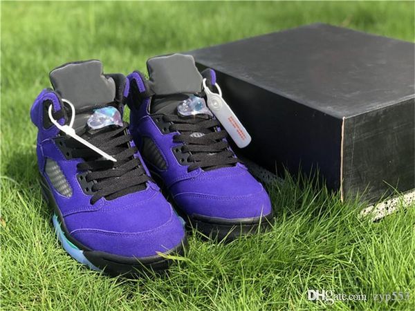 2020 original 5 alternate grape ice 5s black clear new emerald suede mens basketball shoes trainers outdoor sneakers with box 136027-500
2020 original 5 alternate grape ice 5s black clear new emerald suede mens basketball shoes trainers outdoor sneakers with box 136027-500