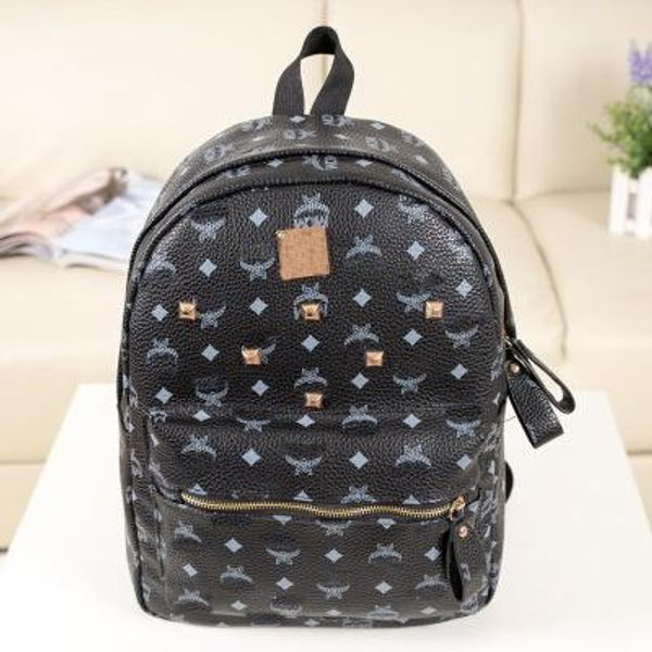 new fashion designer bag punk rivet backpack school bag backpack student bag men travel stark backpack letter print wholesale
new fashion designer bag punk rivet backpack school bag backpack student bag men travel stark backpack letter print wholesale