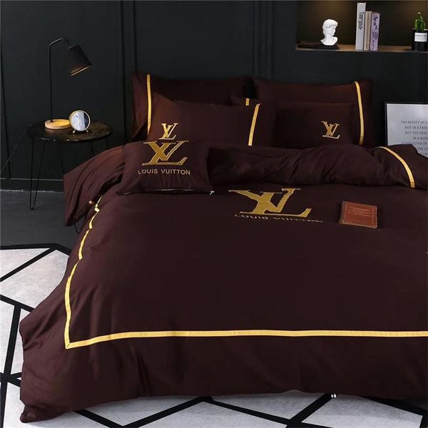 wholesale classic embroidery bedding suit brand design spring summer bed sheet 4pcs sets for men and women
wholesale classic embroidery bedding suit brand design spring summer bed sheet 4pcs sets for men and women