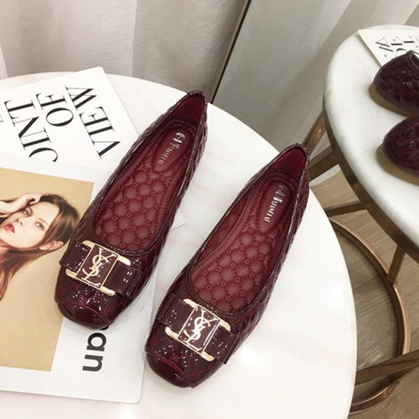 the most popular brand of sandals for men and women in has designed luxur summer wear, wide, flat, chunky sandals, slippers and flip-f, Black
the most popular brand of sandals for men and women in has designed luxur summer wear, wide, flat, chunky sandals, slippers and flip-f, Black
