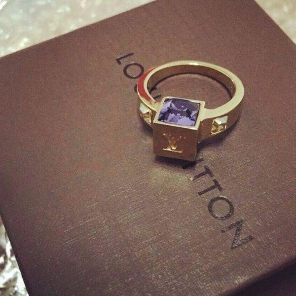 gold unique design luxury ring multi color ring for woman gift gem ring fashion jewelry supply
gold unique design luxury ring multi color ring for woman gift gem ring fashion jewelry supply