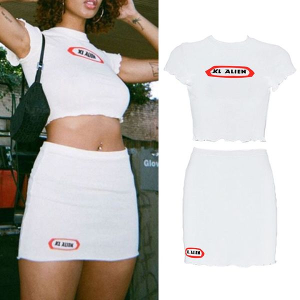 женщины сексуального наряд письмо печати оборки с коротким рукавом crop top mini bodycon юбки, White
женщины сексуального наряд письмо печати оборки с коротким рукавом crop top mini bodycon юбки, White