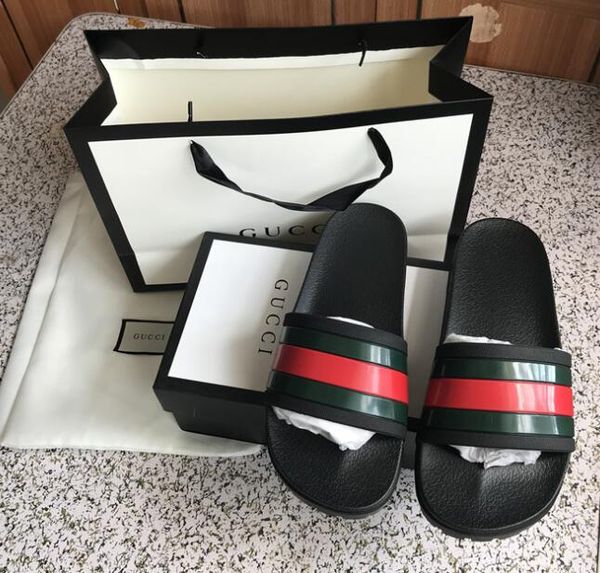 2019 Slide Sandals Designer Shoes Luxury Slide Summer Fashion Wide Flat Slipper men and women Sandals Slipper Flip Flops with box
2019 Slide Sandals Designer Shoes Luxury Slide Summer Fashion Wide Flat Slipper men and women Sandals Slipper Flip Flops with box