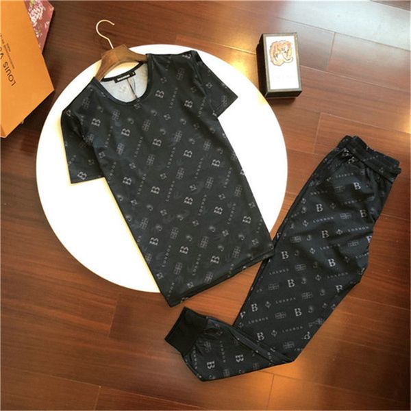 20ss summer designer shorts sets summer tracksuit set running mens tracksuit letter slim clothing track kit luxury sports short sleeve, Gray
20ss summer designer shorts sets summer tracksuit set running mens tracksuit letter slim clothing track kit luxury sports short sleeve, Gray