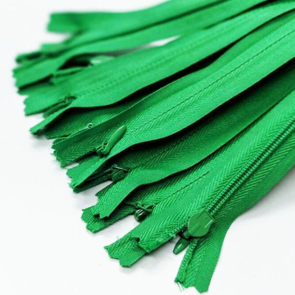 100 pcs green invisible zippers nylon coil tools garment accessories 28cm g zippers diy nylon coil zipper, Black
100 pcs green invisible zippers nylon coil tools garment accessories 28cm g zippers diy nylon coil zipper, Black
