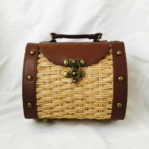 2019 bohemian fashion beach bags handbags women famous brand designer rattan woven straw shoulder bag handbag messenger crossbody bags bolsa
2019 bohemian fashion beach bags handbags women famous brand designer rattan woven straw shoulder bag handbag messenger crossbody bags bolsa
