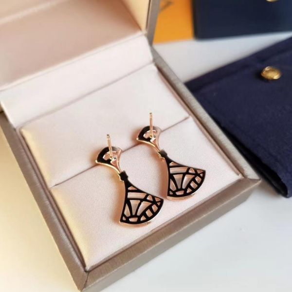 fashion-luxury wedding jewelry earrings classic white bell fan stud earrings women banquet party accessories jewelry gifts, Silver
fashion-luxury wedding jewelry earrings classic white bell fan stud earrings women banquet party accessories jewelry gifts, Silver