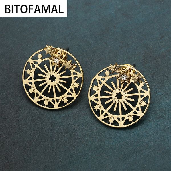 1 pair ferris wheel design stud earrings imitation diamonds korean style ear decoration women beautiful gift simple elegant, Golden;silver
1 pair ferris wheel design stud earrings imitation diamonds korean style ear decoration women beautiful gift simple elegant, Golden;silver