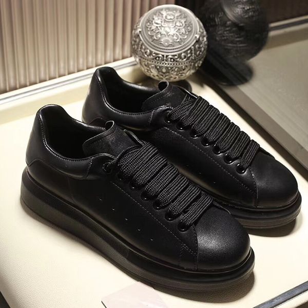 brand luxury shoes women designers flats sneakers oxfords casual canvas shoes lace-up mixed colors shallow breathable non-slip, Black 
brand luxury shoes women designers flats sneakers oxfords casual canvas shoes lace-up mixed colors shallow breathable non-slip, Black