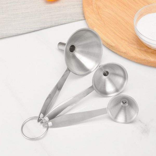 3pcs set mini funnels bar wine flask funnel oil vinegar wine essential oil filling sauce filling mouth bottles
3pcs set mini funnels bar wine flask funnel oil vinegar wine essential oil filling sauce filling mouth bottles