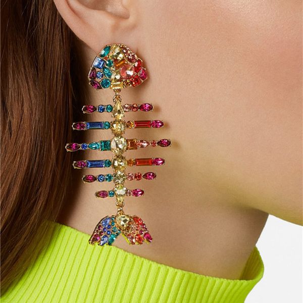 new design multicolor rhinestone fish bone charms dangle earrings for women fashion jewelry bohemian style collection earrings, Silver
new design multicolor rhinestone fish bone charms dangle earrings for women fashion jewelry bohemian style collection earrings, Silver