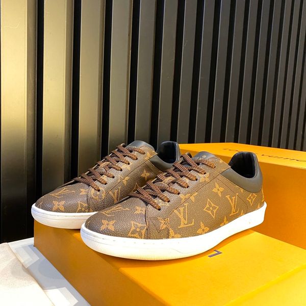 2020 summer new men's fashion casual sneakers, comfortable wild designer flat shoesaas
2020 summer new men's fashion casual sneakers, comfortable wild designer flat shoesaas