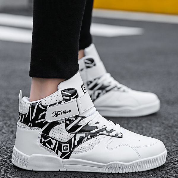 size 39-46 men shoes casual male sneakers high flats winter shoes plimsolls sapatos masculino man trainers zapatillas hombre, Black
size 39-46 men shoes casual male sneakers high flats winter shoes plimsolls sapatos masculino man trainers zapatillas hombre, Black