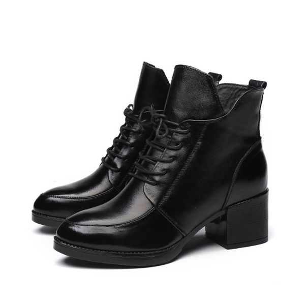 Women Shoes Boots Vintage Genuine Leather Snow Winter Plush Fur Warm Lace Up Ankle Mother Superstar Size 35-40, Black
Women Shoes Boots Vintage Genuine Leather Snow Winter Plush Fur Warm Lace Up Ankle Mother Superstar Size 35-40, Black