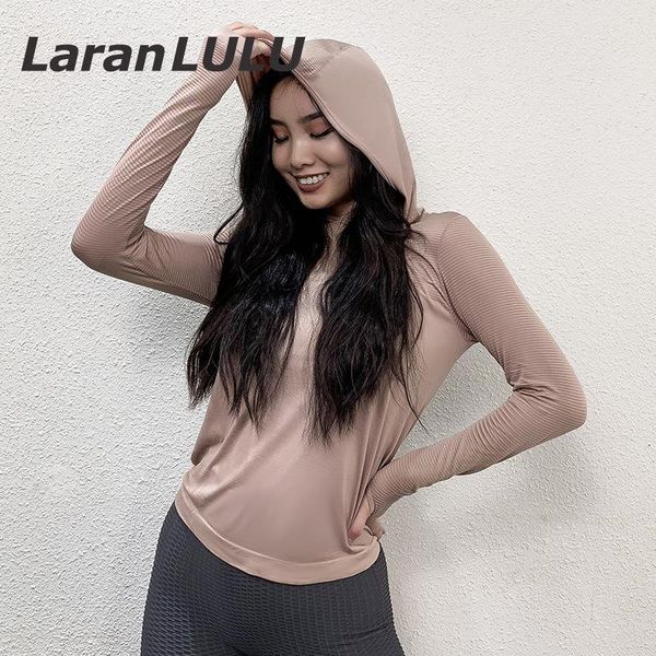 2020 new women sports t-shirt hooded yoga fitness long sleeve running t-shirt dry fit gym sport suit sportswear windproof, Black;blue
2020 new women sports t-shirt hooded yoga fitness long sleeve running t-shirt dry fit gym sport suit sportswear windproof, Black;blue