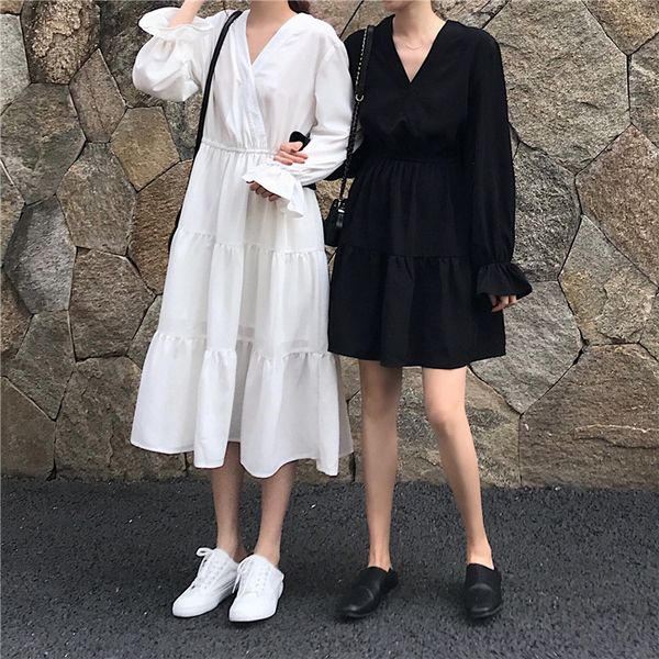 2020 spring and summer vintage dress korean version lotus leaf sleeve v-neck long sleeve loose bohemian long midi dress, Black;gray
2020 spring and summer vintage dress korean version lotus leaf sleeve v-neck long sleeve loose bohemian long midi dress, Black;gray