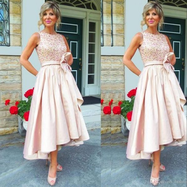 pink elegant mother of the bride dresses jewel neck crystal beaded satin short hi lo length plus size formal wedding guest gowns, Black;red
pink elegant mother of the bride dresses jewel neck crystal beaded satin short hi lo length plus size formal wedding guest gowns, Black;red