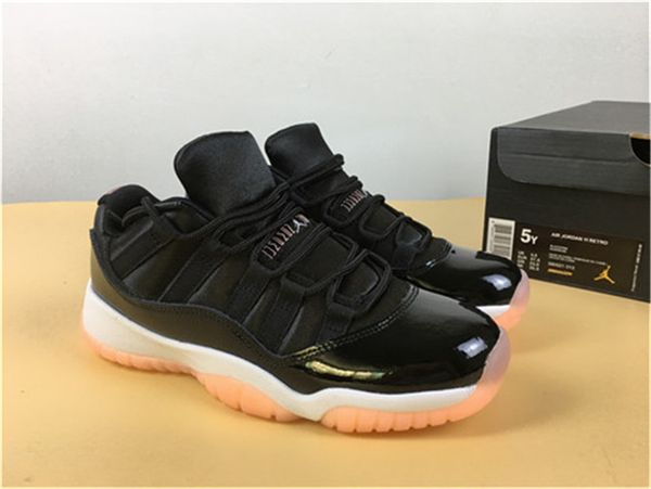 jumpman snake skin bred 2019 11 11s basketball shoes cap and gown space jam heiress black platinum tint men women 1
jumpman snake skin bred 2019 11 11s basketball shoes cap and gown space jam heiress black platinum tint men women 1