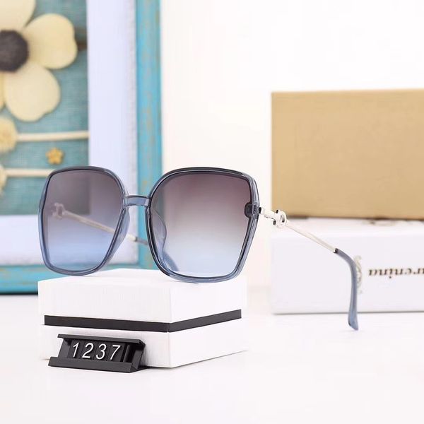 2020 new large frame polarized sunglasses polaroid ultra clear polarized sunglasses model 1237, White;black
2020 new large frame polarized sunglasses polaroid ultra clear polarized sunglasses model 1237, White;black