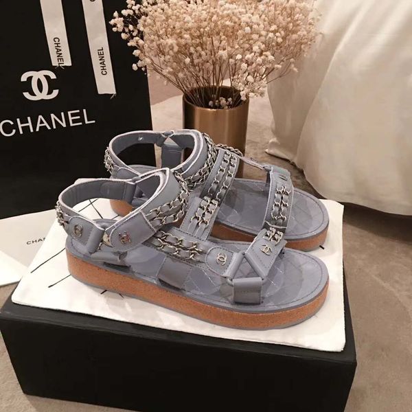 motorcycle roman shoes velcro sandals women's 2020 new fairy retro style summer leather wild flat shoes thick-soled sandals4
motorcycle roman shoes velcro sandals women's 2020 new fairy retro style summer leather wild flat shoes thick-soled sandals4
