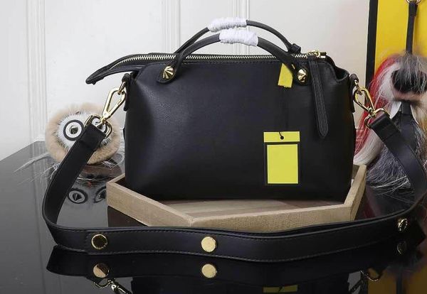 designer tote bag genuine leather handbag 2019 new luxury fashion brand designer shoulder bag
designer tote bag genuine leather handbag 2019 new luxury fashion brand designer shoulder bag