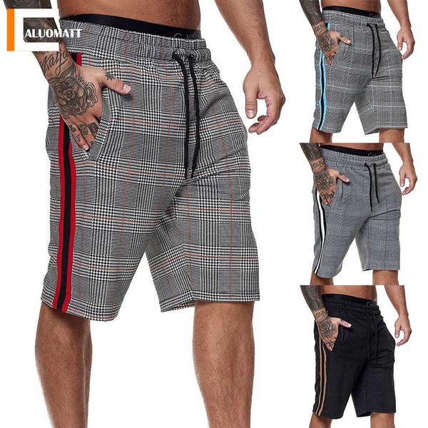 brand new 2020 summer mens plaid shorts male elastic drawstring fitness work casual breathable gym shorts man masculina clothing, White;black
brand new 2020 summer mens plaid shorts male elastic drawstring fitness work casual breathable gym shorts man masculina clothing, White;black