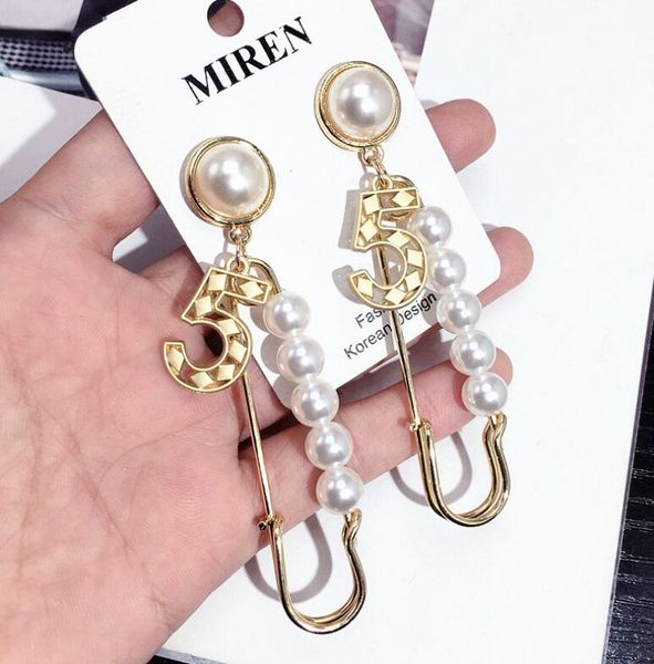wholesale-2019 new luxury earrings brand designer pin pearl earrings exaggerated studs women's fashion dangle earrings ing, Golden
wholesale-2019 new luxury earrings brand designer pin pearl earrings exaggerated studs women's fashion dangle earrings ing, Golden