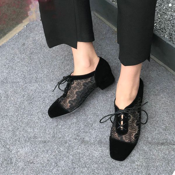 2019 Women Shoes Flock+Net-surface Breathable Square Head Retro Rough Low Heel Mesh Lace Hollow Out Sandals Size 34-39
2019 Women Shoes Flock+Net-surface Breathable Square Head Retro Rough Low Heel Mesh Lace Hollow Out Sandals Size 34-39