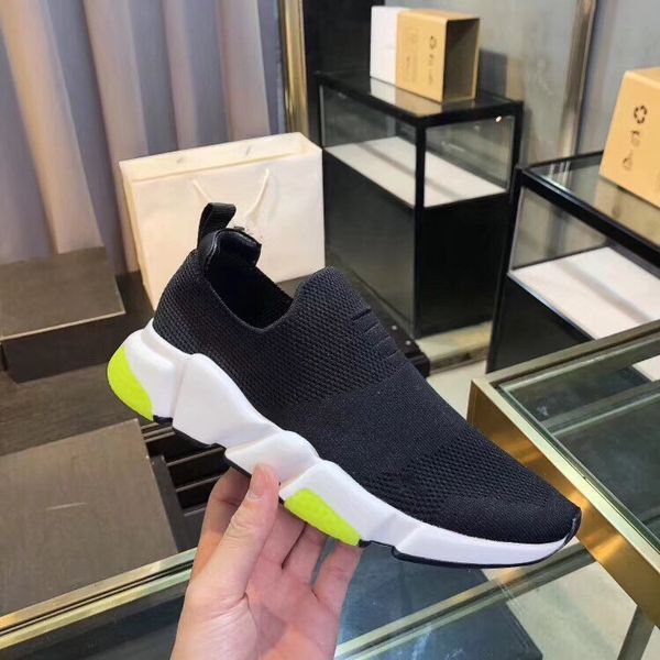 alexander sneaker designers shoes men women luxury casual shoes fashion sneaker fashion breathable white sock shoes, Red;white
alexander sneaker designers shoes men women luxury casual shoes fashion sneaker fashion breathable white sock shoes, Red;white