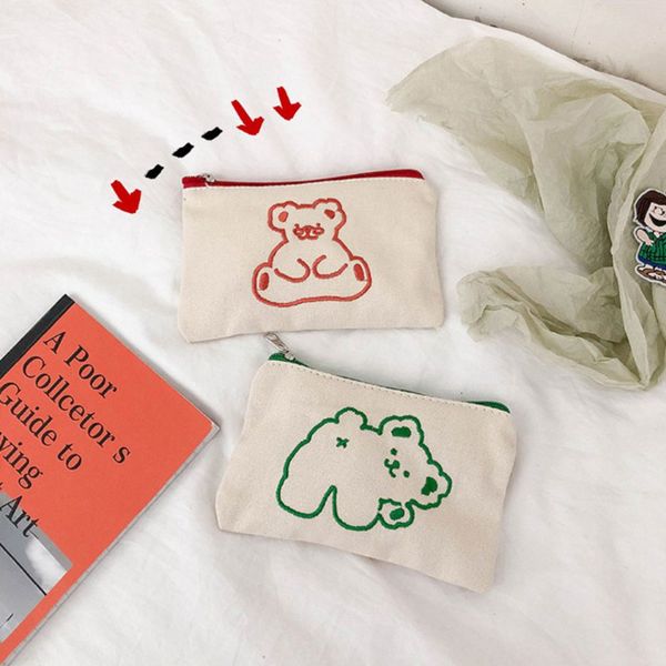 Simple Embroidery Cartoon Bear Large Pencil Case Cosmetic Bag Kawaii Capacity Pen Bag Canvas Storage Bag School Stationery
Simple Embroidery Cartoon Bear Large Pencil Case Cosmetic Bag Kawaii Capacity Pen Bag Canvas Storage Bag School Stationery