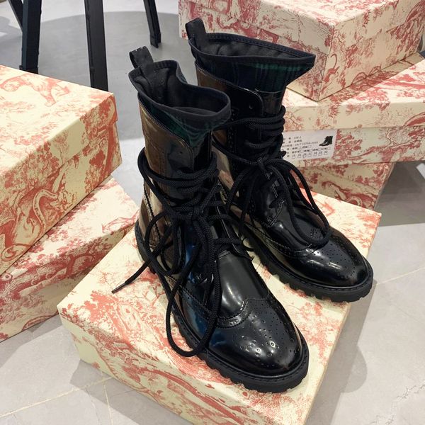 original packaging low-style fashion wild latest women designer martin boots non-slip size 35-40 shoes factory direct, Black
original packaging low-style fashion wild latest women designer martin boots non-slip size 35-40 shoes factory direct, Black