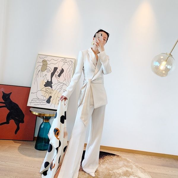 and autumn 2020 star with suit suits female white little sweet wind long professional suit manufacturer to custom, White;black
and autumn 2020 star with suit suits female white little sweet wind long professional suit manufacturer to custom, White;black