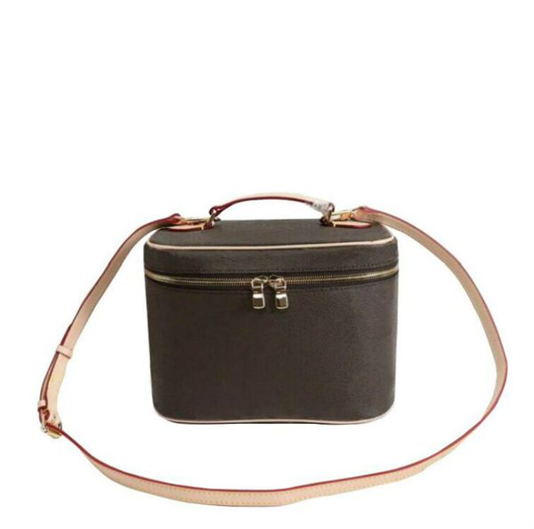 2020 luxury makeup bag women handbag old flower make up bag designer pouch fashion designer cosmetic bag
2020 luxury makeup bag women handbag old flower make up bag designer pouch fashion designer cosmetic bag