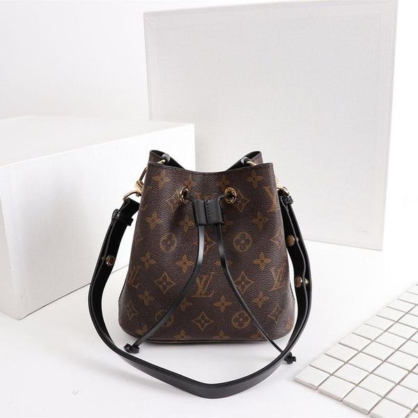 christmas sale fashion messenger bags bucket bag ladies handbags women tote bag luxury single shoulder bag backpack wallet purse
christmas sale fashion messenger bags bucket bag ladies handbags women tote bag luxury single shoulder bag backpack wallet purse