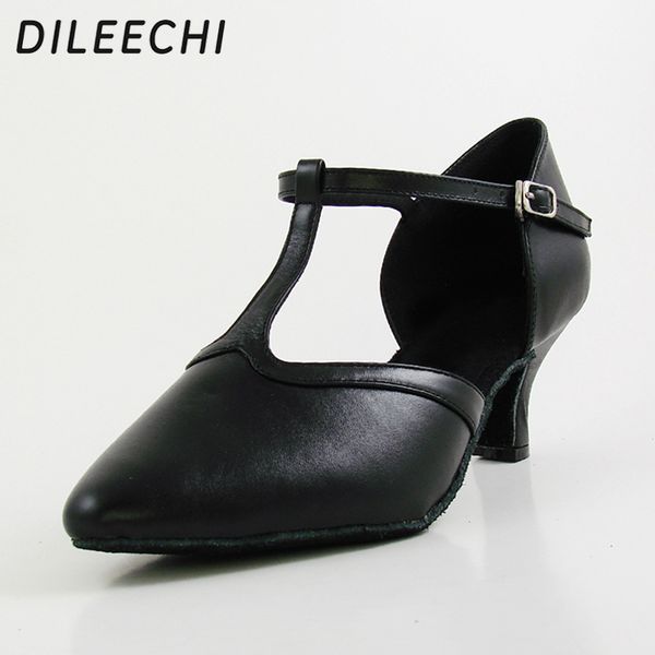 dileechi black real leather women's latin/ modern dance shoes fall and winter ballroom square dance shoes classic t-strap 
dileechi black real leather women's latin/ modern dance shoes fall and winter ballroom square dance shoes classic t-strap
