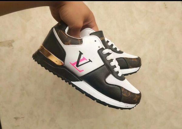 aq67 casual shoes new men women low cut run away sport shoes fashion zapatos sneakers man's woman's shoes, Black
aq67 casual shoes new men women low cut run away sport shoes fashion zapatos sneakers man's woman's shoes, Black