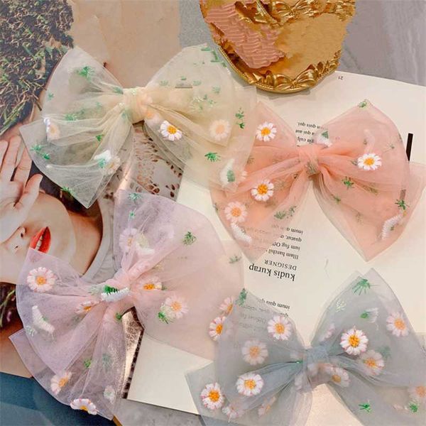 hair accessories 8pcs/lot korean version small daisies bow clips wild fashion hairpin styling tools, Slivery;white
hair accessories 8pcs/lot korean version small daisies bow clips wild fashion hairpin styling tools, Slivery;white