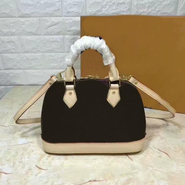 womens luxury designer bag handbags womens shell bags crossbody bag wallets have lock and key ing